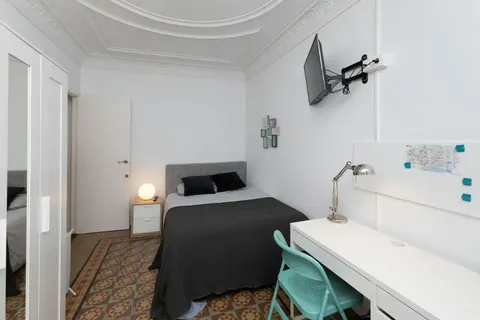 Room for rent, Barcelona (2/10)