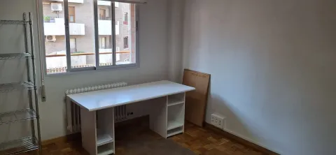 Flat 92 m² in Zaragoza
