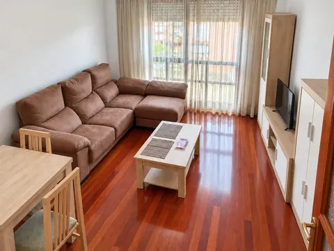Piso de 100 m² en Cabezón de la Sal