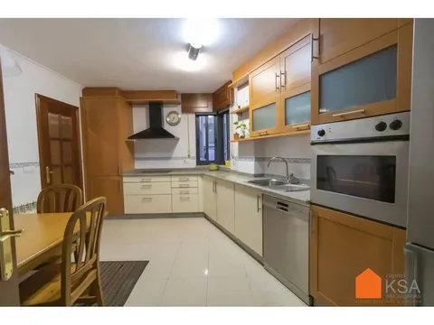 Pis de 128 m² a Ames