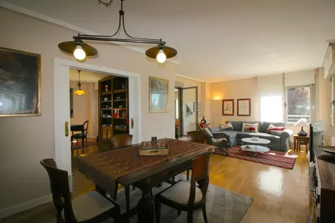 Flat 132 m² in Madrid