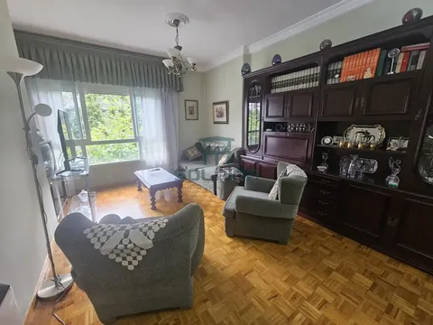 Wohnung 90 m² in Ourense