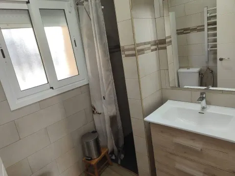 Haus 69 m² in Riells i Viabrea