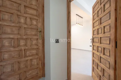Pis de 70 m² a Senija (2/16)