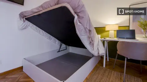 Habitación en alquiler, Madrid (4/19)