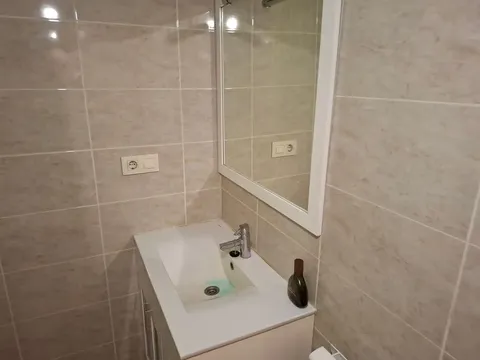 Casa de 160 m² a Toén