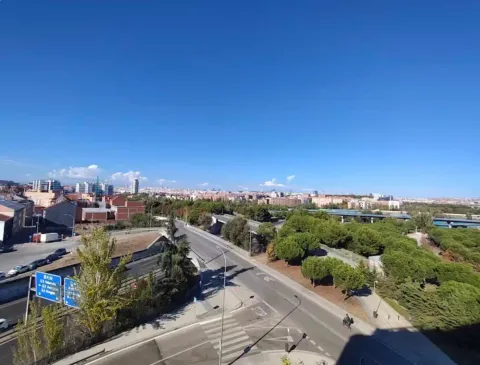 Wohnung 90 m² in Madrid