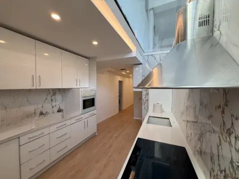 Pis de 90 m² a Selva (2/8)