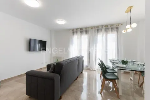 Moradia 216 m² em Quart de Poblet (2/47)