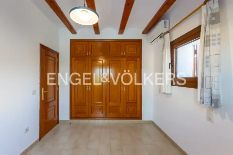 Дом 350 м² в Pedreguer