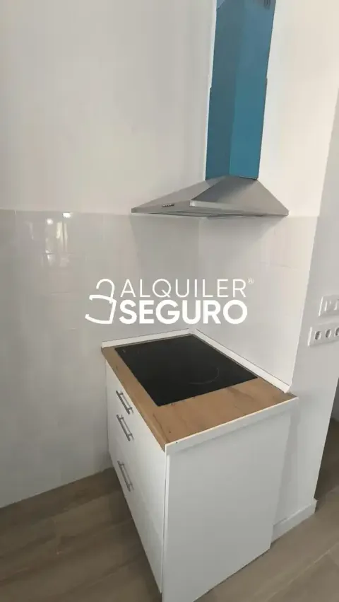 Flat 92 m² in Seville