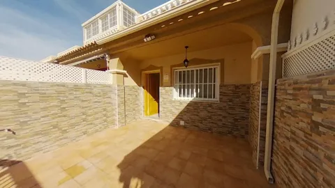 Casa de 85 m² en Los Alcázares