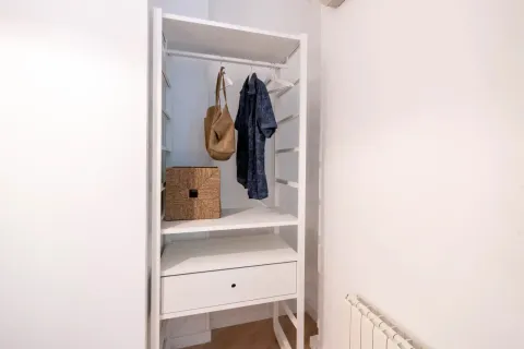 Chambre à louer, Valence