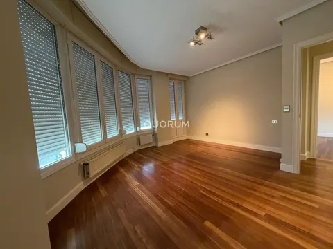 Pis de 115 m² a Bilbao