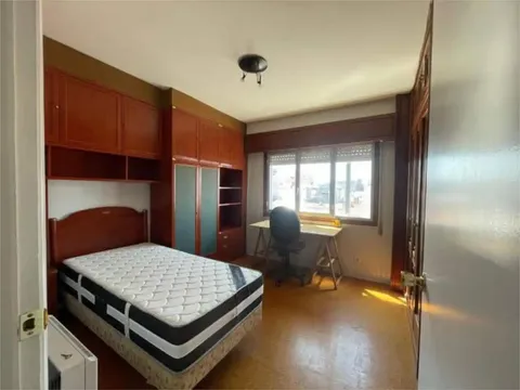 Pis de 110 m² a Pontevedra