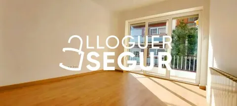 Pis de 63 m² a Santa Coloma de Gramenet