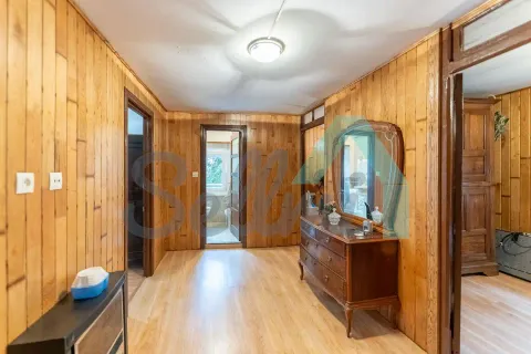 House 109 m² in Salas