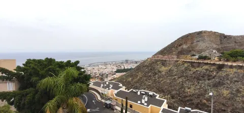 Pis de 108 m² a Santa Cruz de Tenerife (2/28)