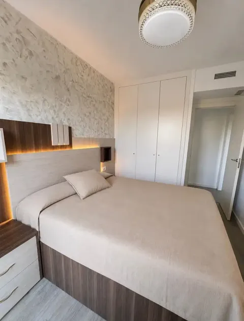Wohnung 75 m² in Valencia