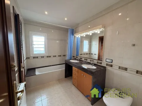 Casa de 154 m² a Alella