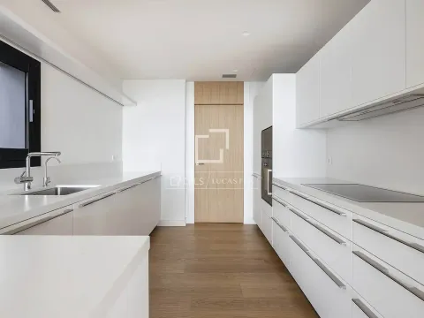 Haus 569 m² in Barcelona
