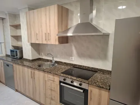 Pis de 140 m² a Ourense
