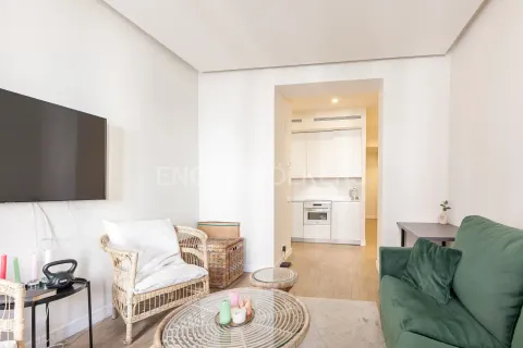 Flat 110 m² in Madrid