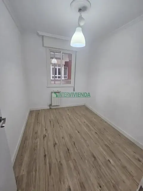 Pis de 86 m² a Vigo