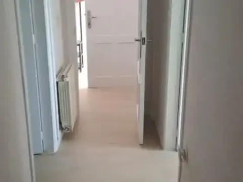 Casa 140 m² a la Pobla de Vallbona