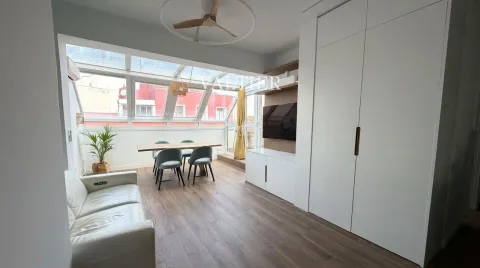 Wohnung 98 m² in Madrid