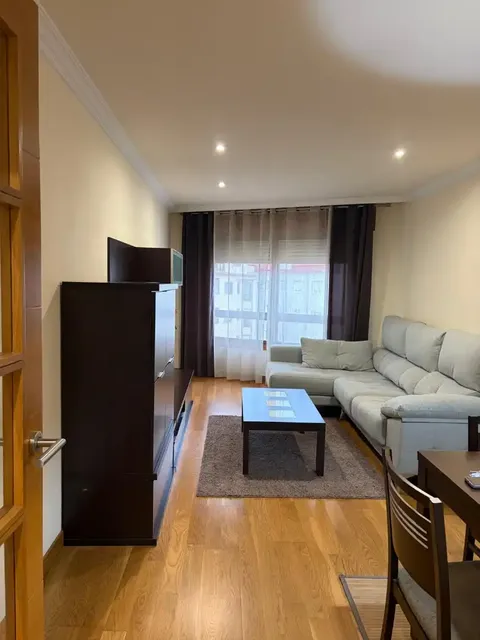 Piso de 80 m² en Pontevedra