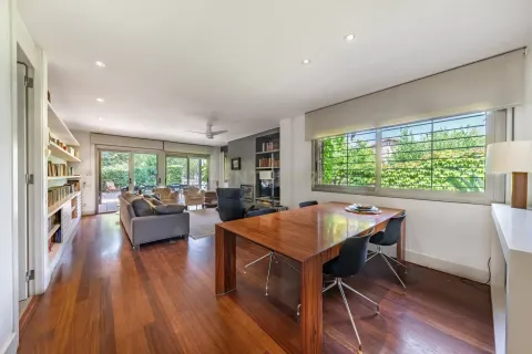 Будинок 238 м² у Sant Cugat del Vallès