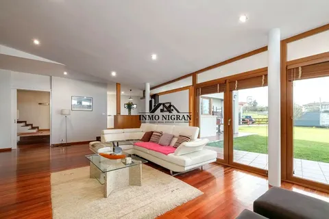 Casa de 247 m² a Vigo
