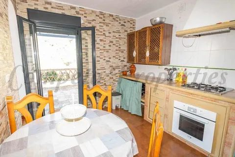 Haus 174 m² in Frigiliana