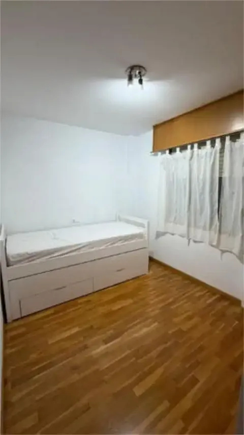 Pis de 78 m² a Oleiros