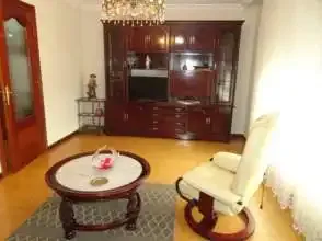 Pis de 73 m² a Gijón