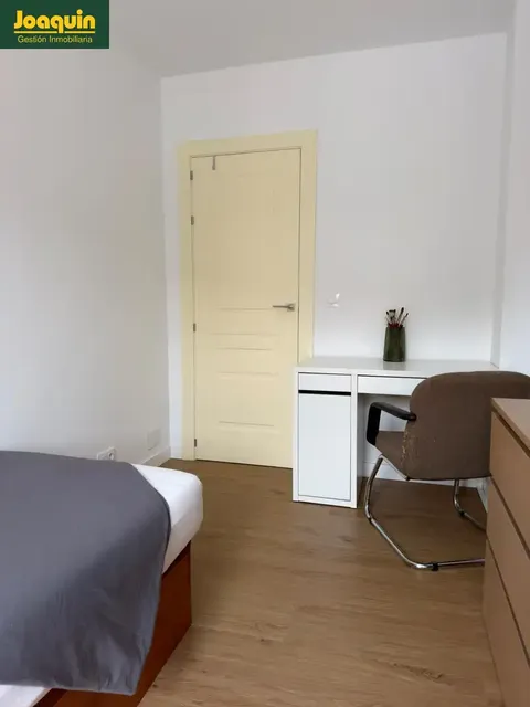 Pis de 78 m² a Còrdova