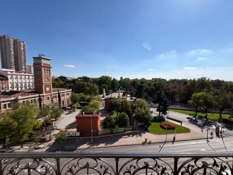Apartamento 197 m² em Madrid (4/47)