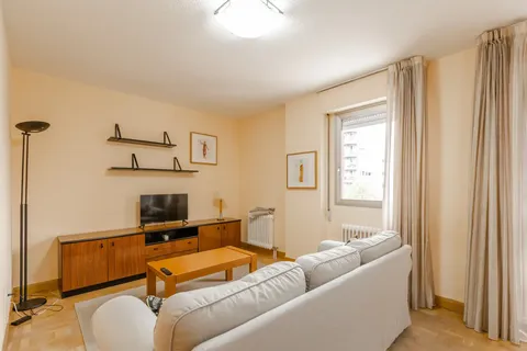 Pis de 78 m² a Pamplona