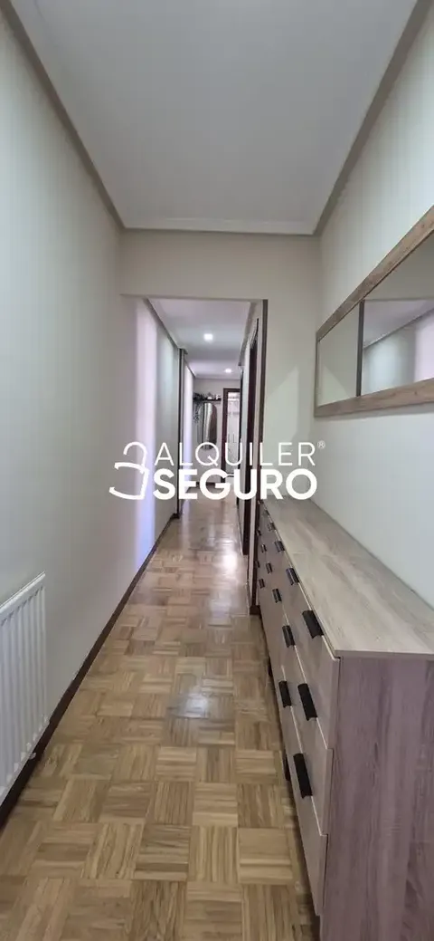 Pis de 80 m² a Oviedo