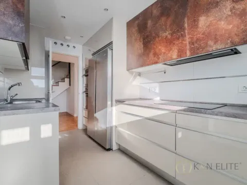 Appartamento 165 m² a Madrid