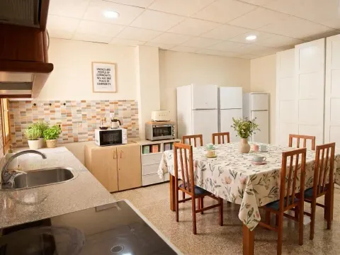 Room for rent, Granada