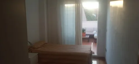 Quarto para alugar, València (2/10)