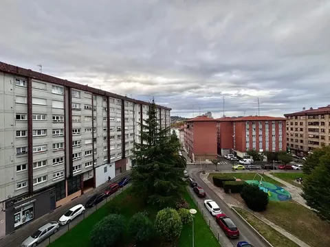 Pis de 102 m² a Gijón