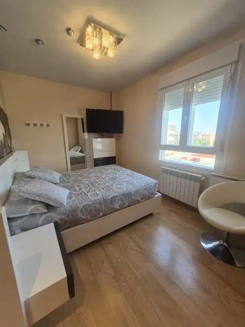 Pis de 95 m² a Àvila