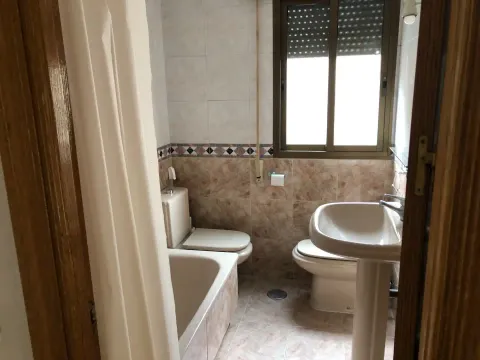 Appartamento 65 m² a Madrid (2/8)