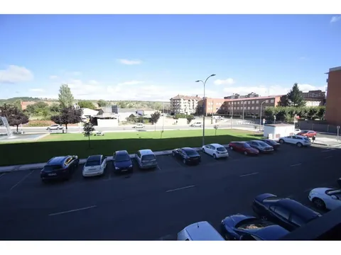 Pis de 50 m² a Lleó