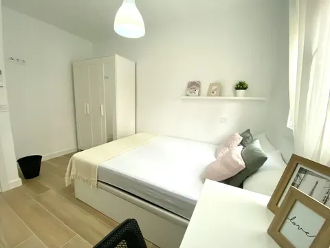 Stanza in affitto, Móstoles