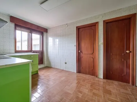 Pis de 87 m² a Avilés