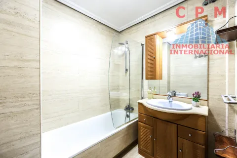 Wohnung 133 m² in Madrid